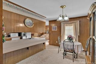 Comfy 3 Bedroom Retreat - 2