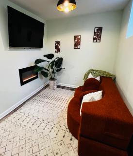 Modern Decatur Apt A near Emory, Midtown, & Downtown - 3