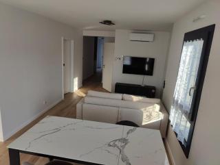 L'Écrin Ludovicien - Chambres design & Spa - 0