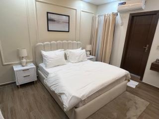 Hotel-Style 2-Bedroom Apartment in Bahria Town Phase 8 - 8