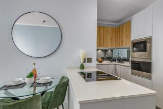 4316 Ellipse luxury Apartment, Waterfall - 8