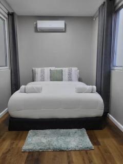 Santa Catalina Surf Studio - 0