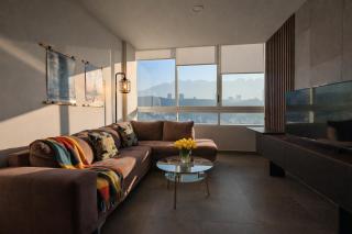 Stylish Panoramic Views City Loft - 8