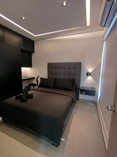 Private Deluxe Penthouse 15th Floor View of Cali - 9