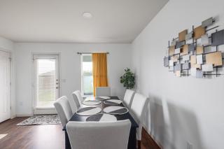 Kitchen Foosball Fenced Yard Parking - 7