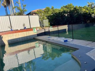 Carindale family home, private pool, leisure accommodation - 7