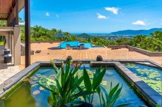 Barong Luxury Estate overlooking Cairns Unrivalled privacy and location - 8
