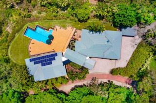 Barong Luxury Estate overlooking Cairns Unrivalled privacy and location - 1