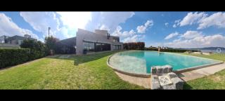 Casa lago dique los molinos - 3