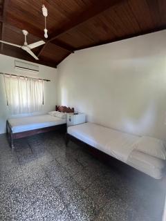 Her Waves & Wi-Fi Boutique Hotel - Tamarindo - 4