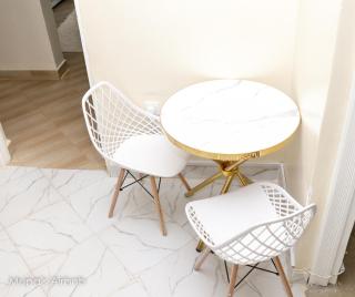 Mupa Luxury Condo IV BnB - 4