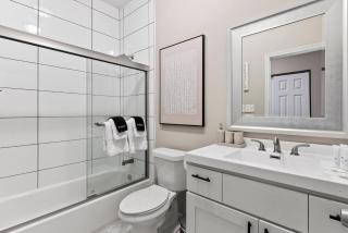 The Bricklight | Elevated 3BR + Parking in Soulard - 2