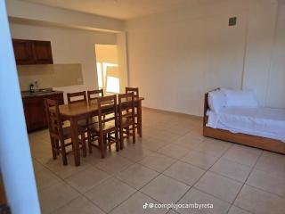 Departamento para 7 personas cerca de Playa San Jose de Encarnación Complejo Cambyreta - 2