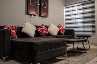 Home Very Close To CBD - 7