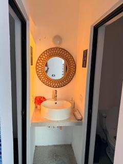 Modern apartment with pool and 24 7 security - 8