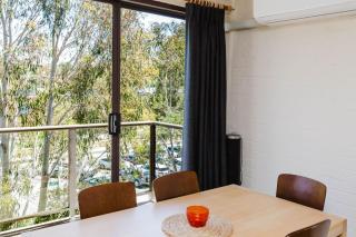 Central Park 18 1 Snowy River Ave - 7