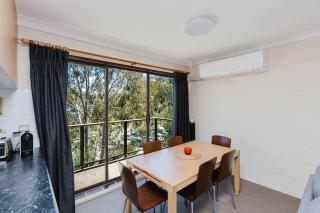 Central Park 18 1 Snowy River Ave - 6