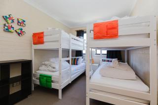 Central Park 18 1 Snowy River Ave - 3