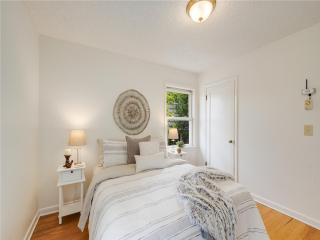 This beautifully maintained home sits on a spacious lot - 5