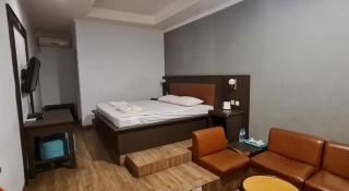 Hotel Minahasa - 5