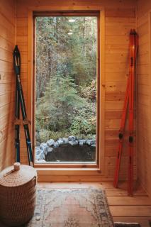 The TREE HAUS A Montana Tiny Cabin Forest Retreat - 3