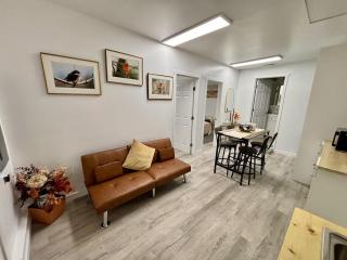 Renton's Quiet Corner - 2