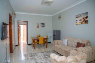 Palm Haven Furnished Apartments - 8