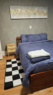 Beautiful 2 bedroom suite in downtown Lynn - 5