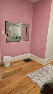 Beautiful 2 bedroom suite in downtown Lynn - 3