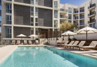 Luxe on Hollywood Blvd 2BR with FREE PARKING - 4
