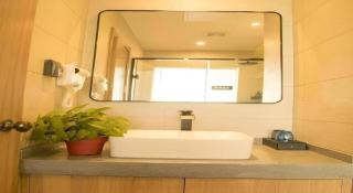 Green Tree Inn Express Inner Mongolia Tongliao Zalute Qi Lubei Town People's Hospital - 6