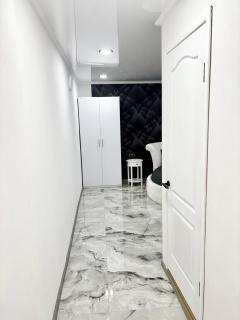 Однокомнатная студия, Соборности 42 - 1