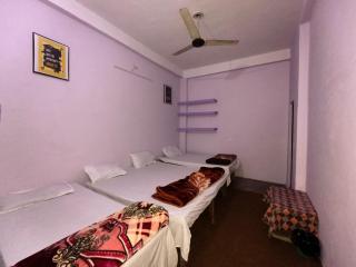 Singh Homestay And Dormitory - 9