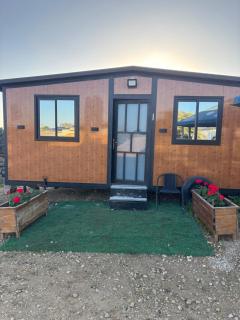 בקתה בחווה B''H village - 1