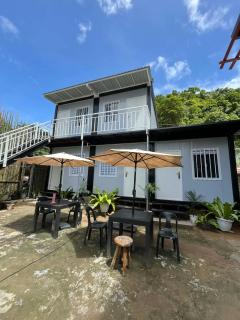 Mia Suites - 0