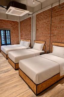 Brick Box Family Hotel Ipoh - Ipoh - 9