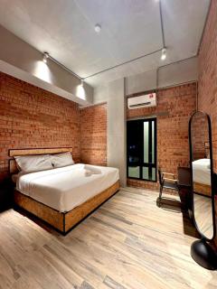 Brick Box Family Hotel Ipoh - 0