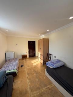 Rova Home & Hostel - Bakoe - 1