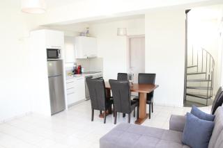 Holiday Luxury Villas - Kalamaki - 4