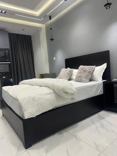 Kans prime Studio Apartments - 5