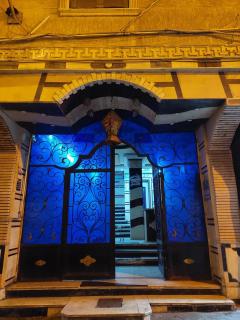 شقه روعه مكيفه محطة الرمل المربع الذهبي السياحي بجوار كلية الطب - 3