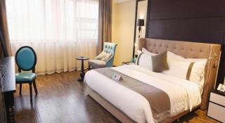 Xana Hotelle Chengdu East Railway Station Kaide Plaza - 1