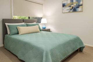 Eastlake Living Pet-Friendly 4BR Home with BBQ - 2