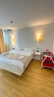 Black Sea view Aparthotel - Orbi City Batumi - 9