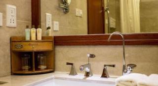 Yantai Golden Gulf Hotel - 5