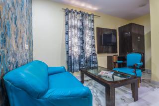 Anand Hotel With banquet hall Karol Bagh - 7