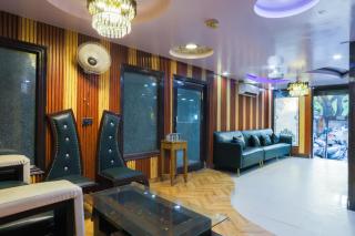 Anand Hotel With banquet hall Karol Bagh - 6