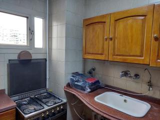 عمارة مميزة باطلاله رائعه و مكيفه بجوار فندق توليب رشدي شارع المعسكر الروماني - 8