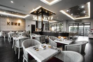 Grand Darmo Suite by AMITHYA - 9