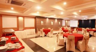 Plaza Hotel Tegal - 2